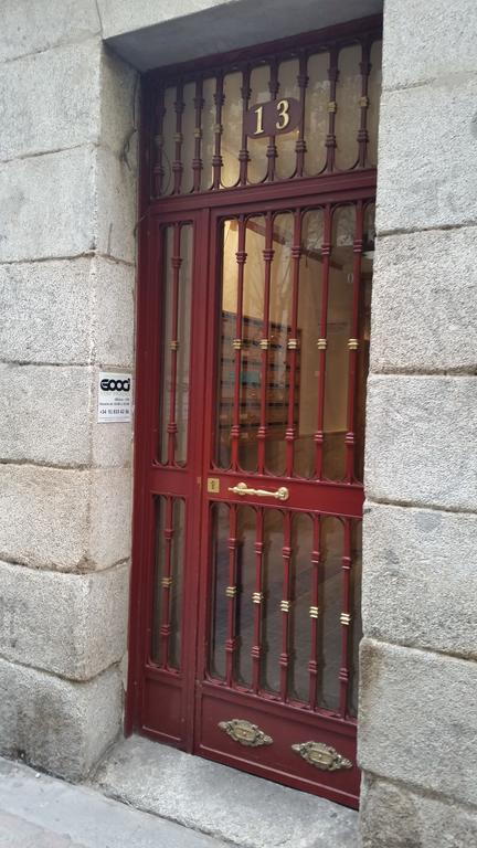 Apartamentos Good Stay Prado Madrid Buitenkant foto