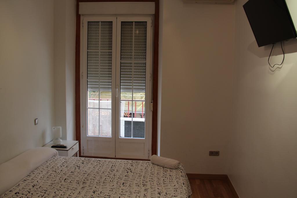 Apartamentos Good Stay Prado Madrid Kamer foto