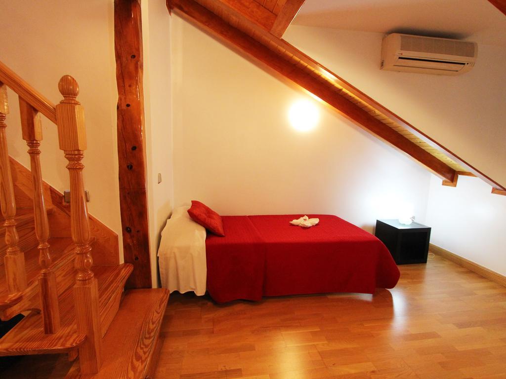 Apartamentos Good Stay Prado Madrid Kamer foto