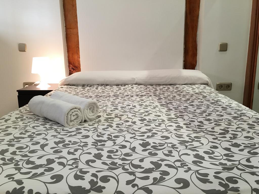 Apartamentos Good Stay Prado Madrid Buitenkant foto