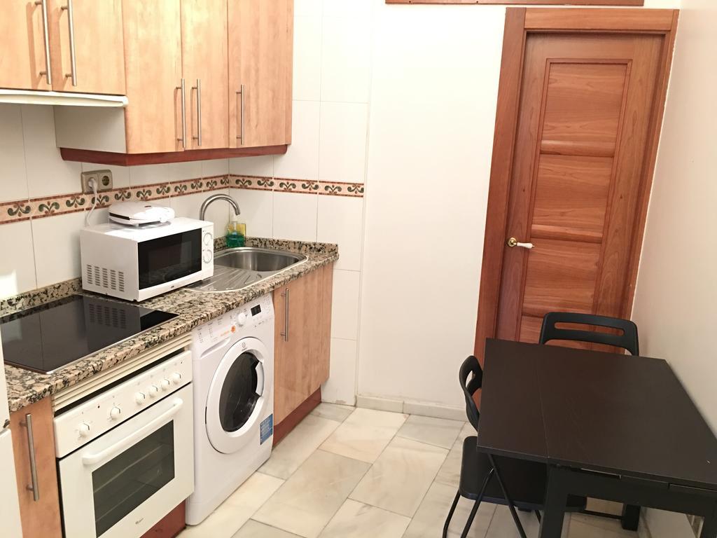 Apartamentos Good Stay Prado Madrid Buitenkant foto