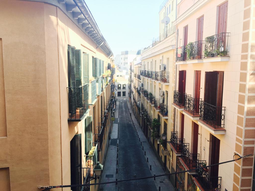 Apartamentos Good Stay Prado Madrid Buitenkant foto