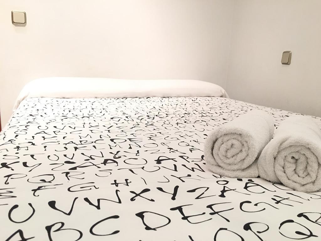 Apartamentos Good Stay Prado Madrid Buitenkant foto