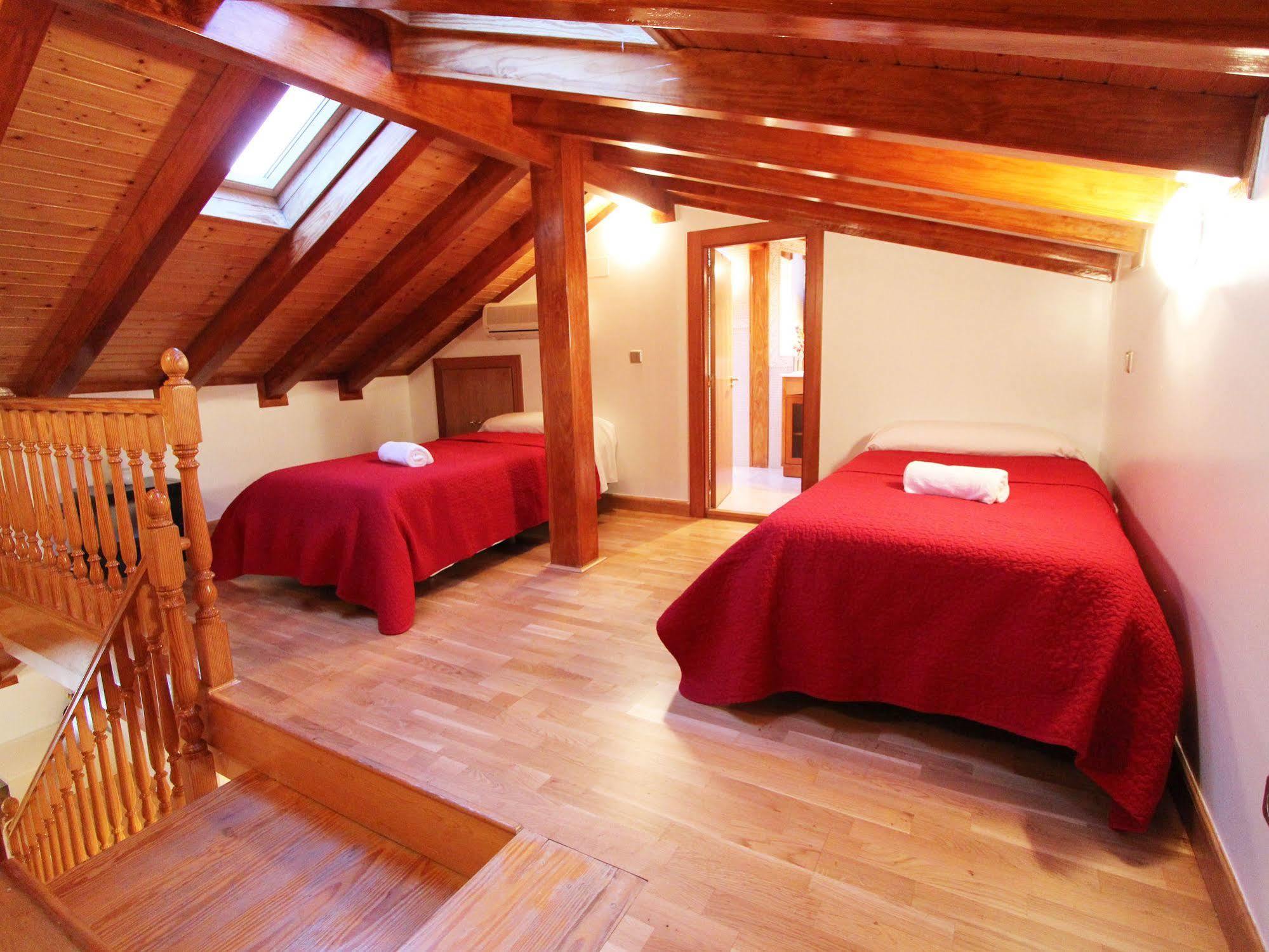 Apartamentos Good Stay Prado Madrid Buitenkant foto